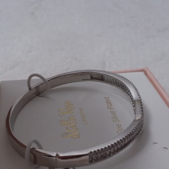 Bracelet Fine Silver Plated Clear Rhinestones Baguettes Stella Rose - Picture 5 of 6